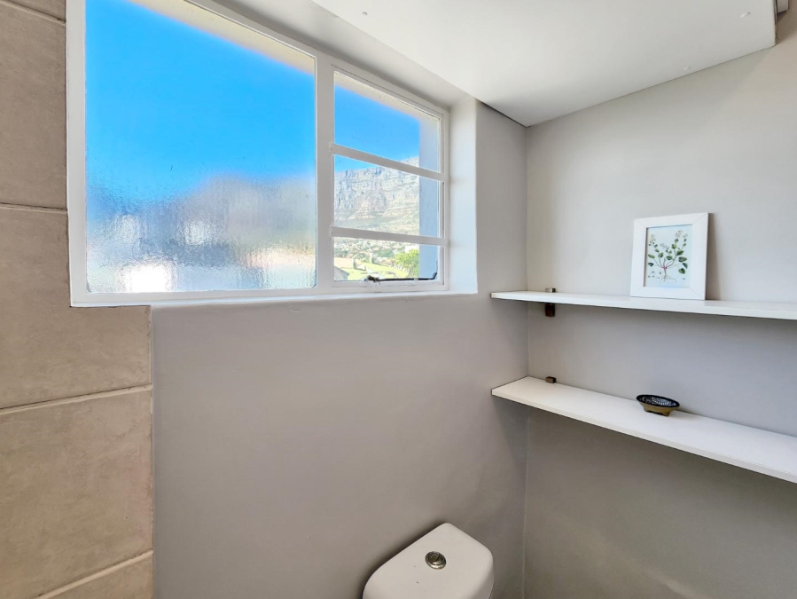 To Let 2 Bedroom Property for Rent in Gardens Western Cape